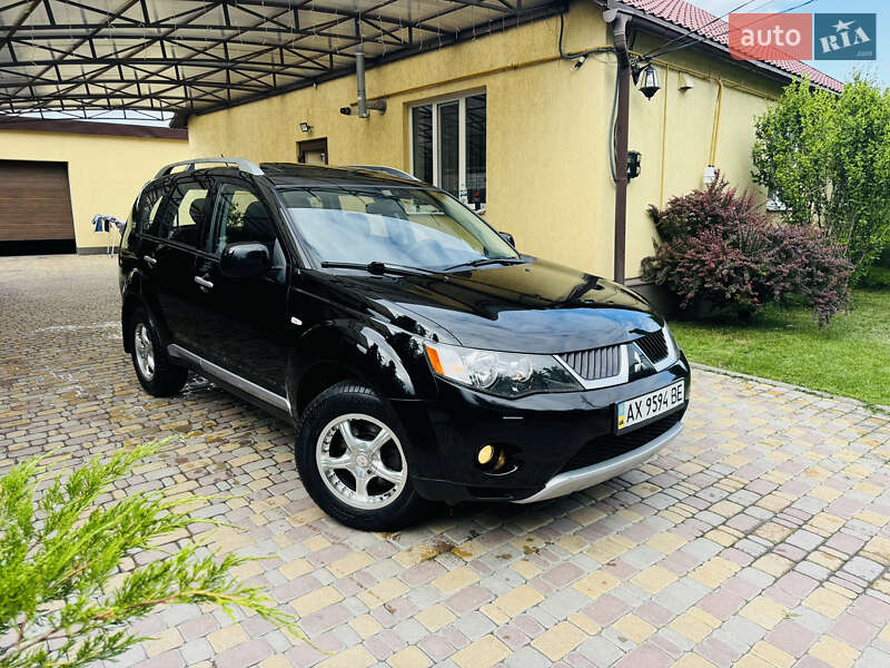 Mitsubishi Outlander (2008)