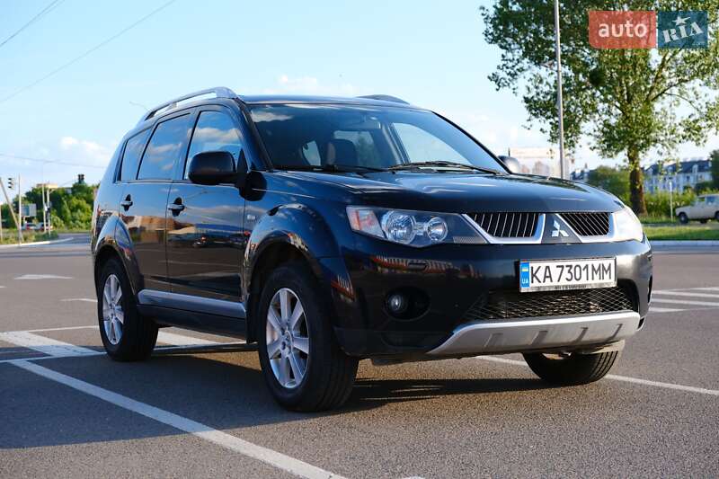 Mitsubishi Outlander (2008)