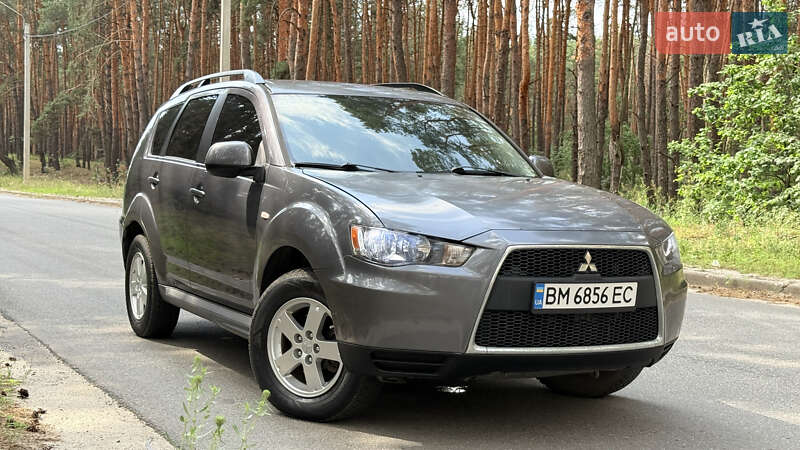 Mitsubishi Outlander (2010)