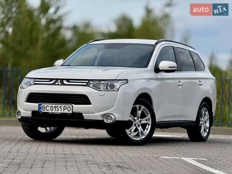 Mitsubishi Outlander (2013)