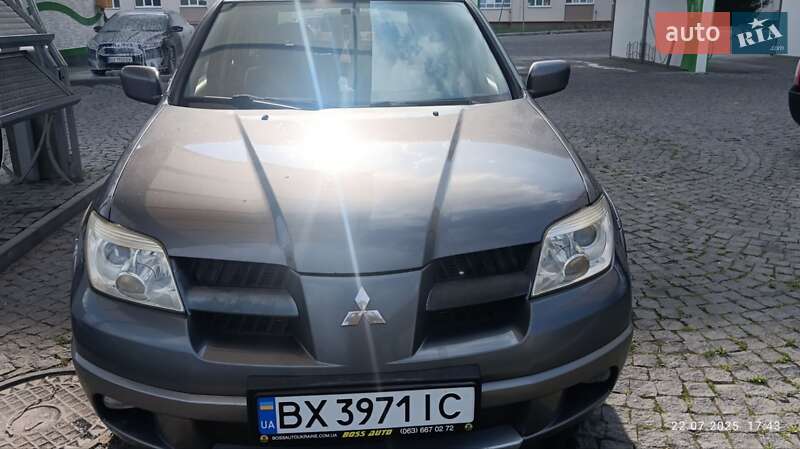 Mitsubishi Outlander (2006)