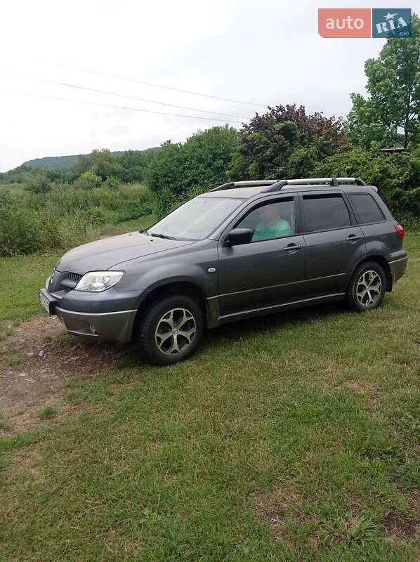 Mitsubishi Outlander (2008)