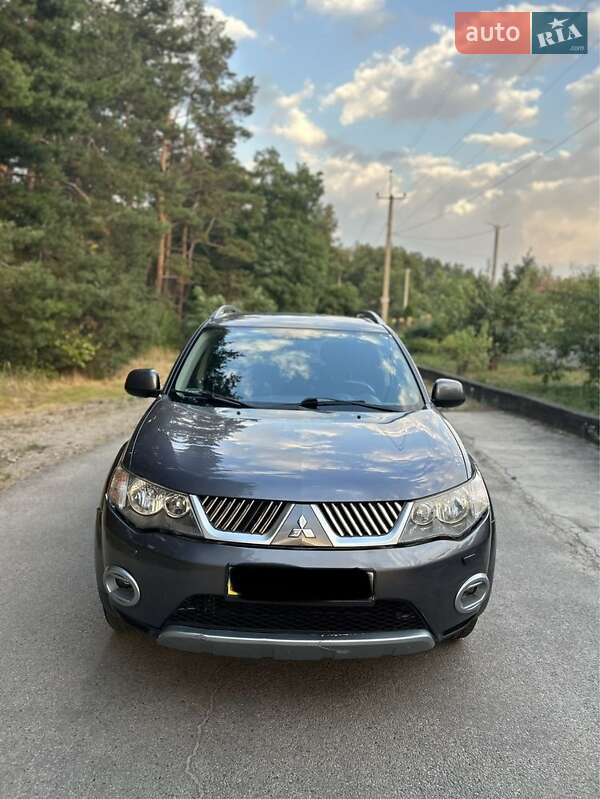 Mitsubishi Outlander (2008)