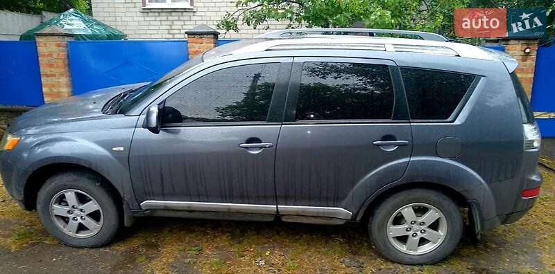 Mitsubishi Outlander (2008)
