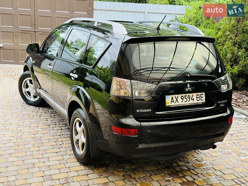 Mitsubishi Outlander (2008)