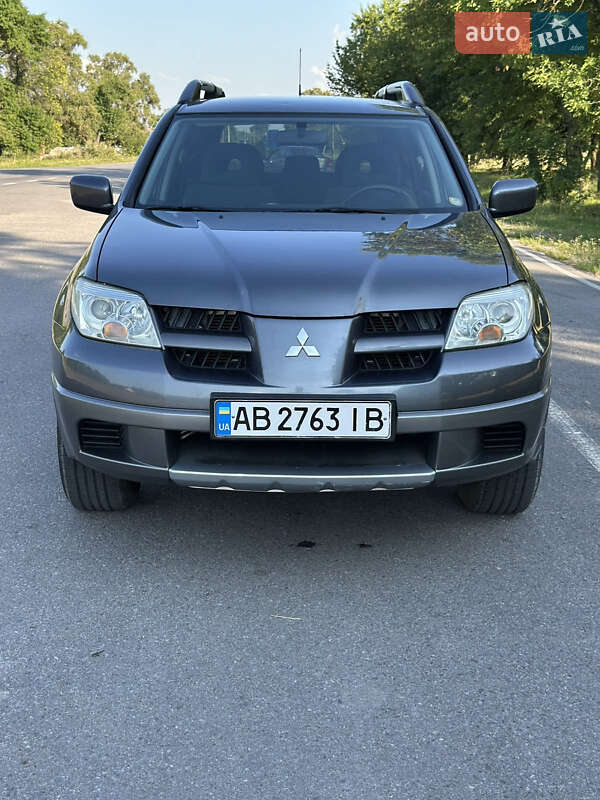 Mitsubishi Outlander (2006)