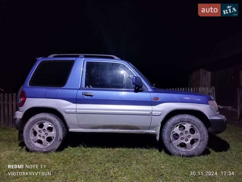 Mitsubishi Pajero pinin (1999)