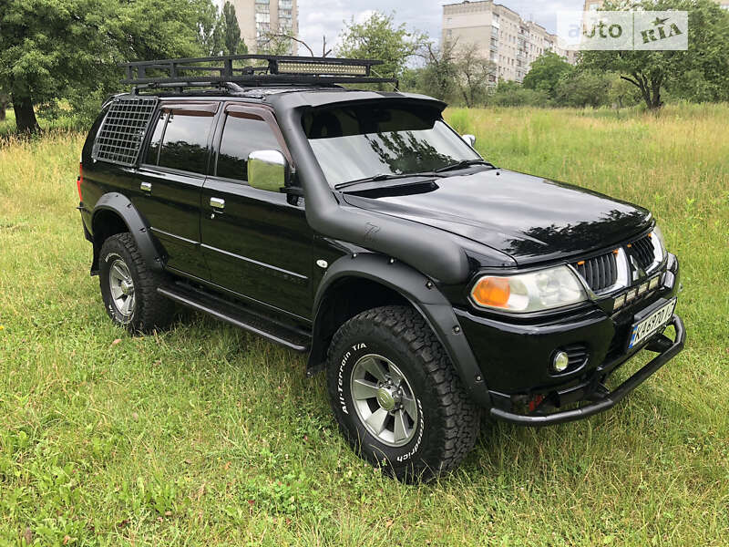 Mitsubishi Pajero sport (2007)
