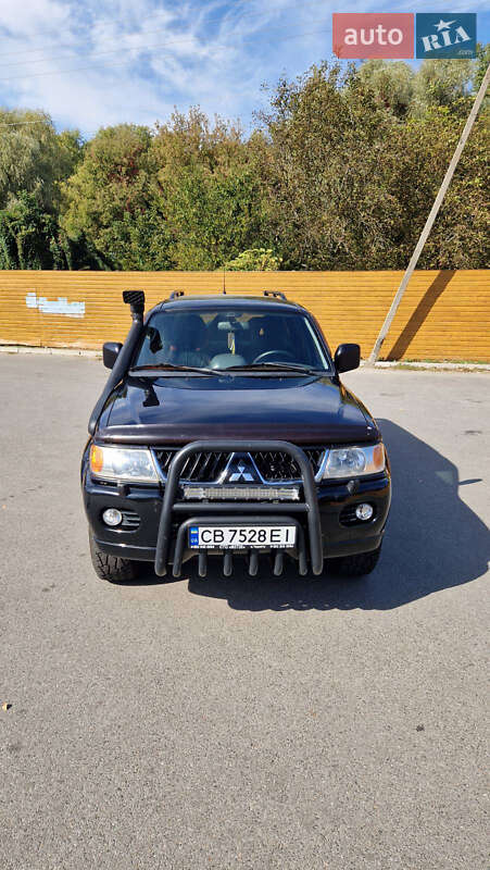 Mitsubishi Pajero sport (2006)