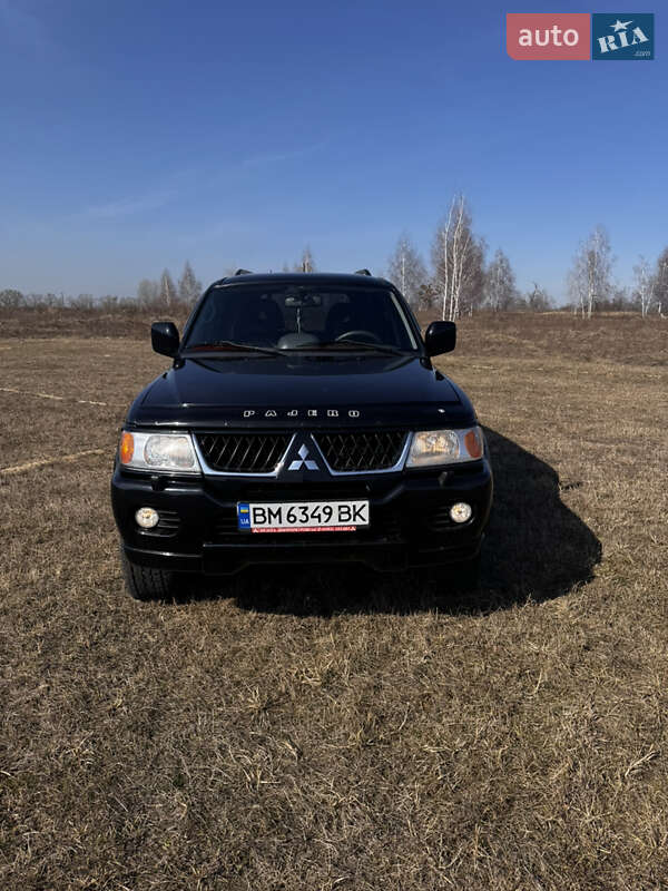 Mitsubishi Pajero sport (2007)