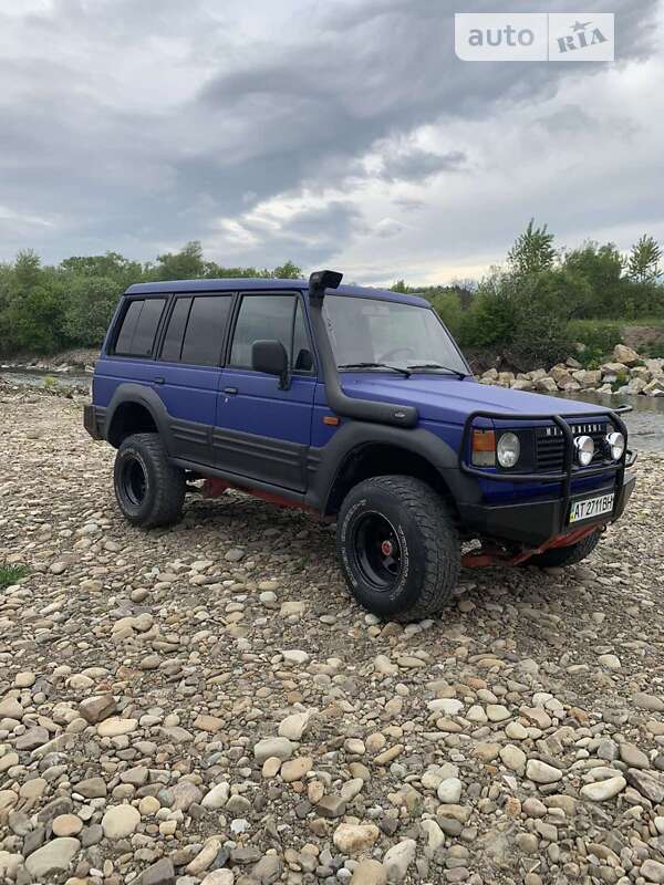 Mitsubishi Pajero (1986)
