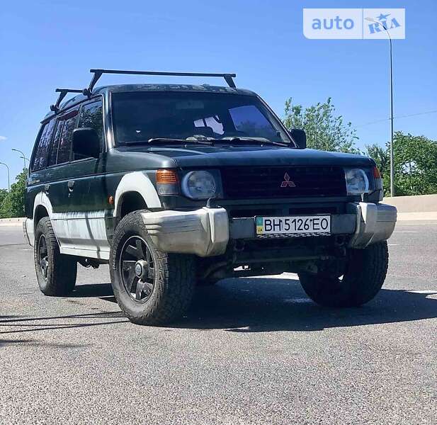 Mitsubishi Pajero (1993)