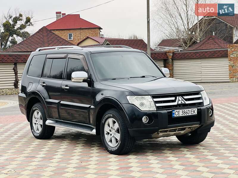 Mitsubishi Pajero (2008)