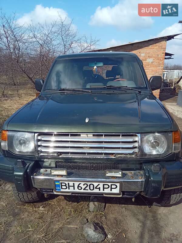 Mitsubishi Pajero (1996)