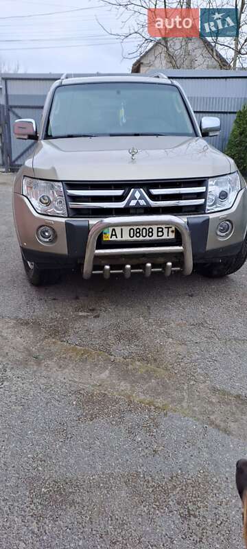 Mitsubishi Pajero (2007)