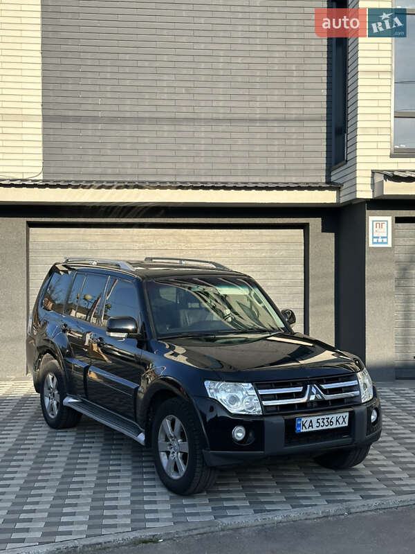 Mitsubishi Pajero (2007)