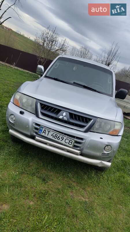 Mitsubishi Pajero (2006)