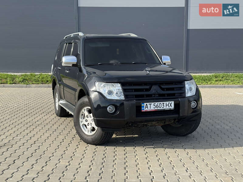 Mitsubishi Pajero (2007)