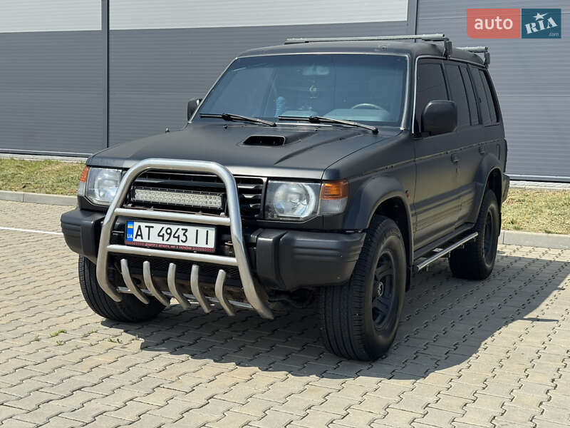 Mitsubishi Pajero (1991)