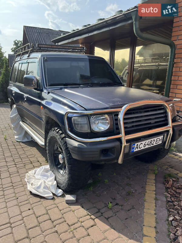 Mitsubishi Pajero (1998)