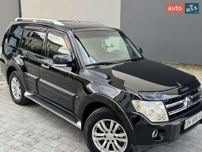 Mitsubishi Pajero (2007)