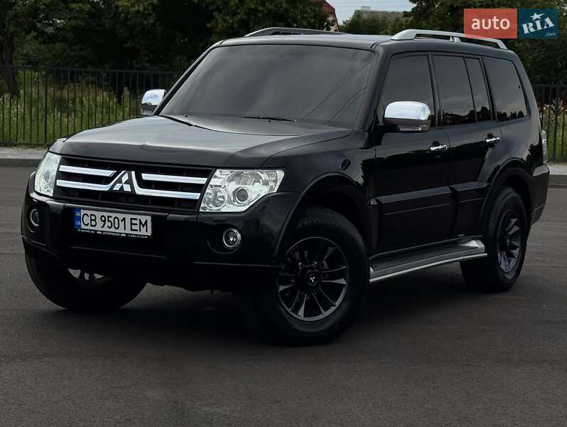 Mitsubishi Pajero (2007)