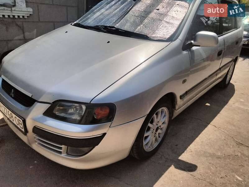 Mitsubishi Space star (2004)