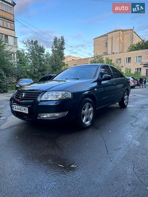 Nissan Almera (2007)