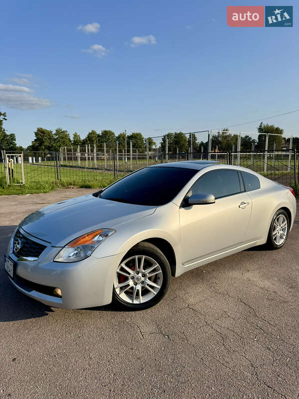 Nissan Altima (2008)
