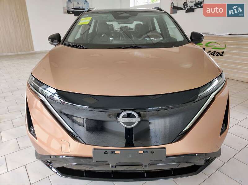 Nissan Ariya (2023)