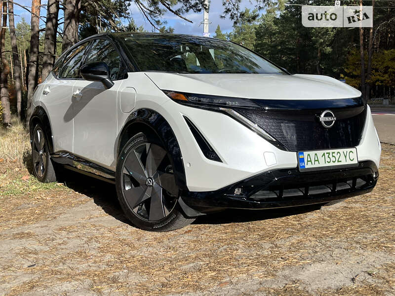 Nissan Ariya (2023)