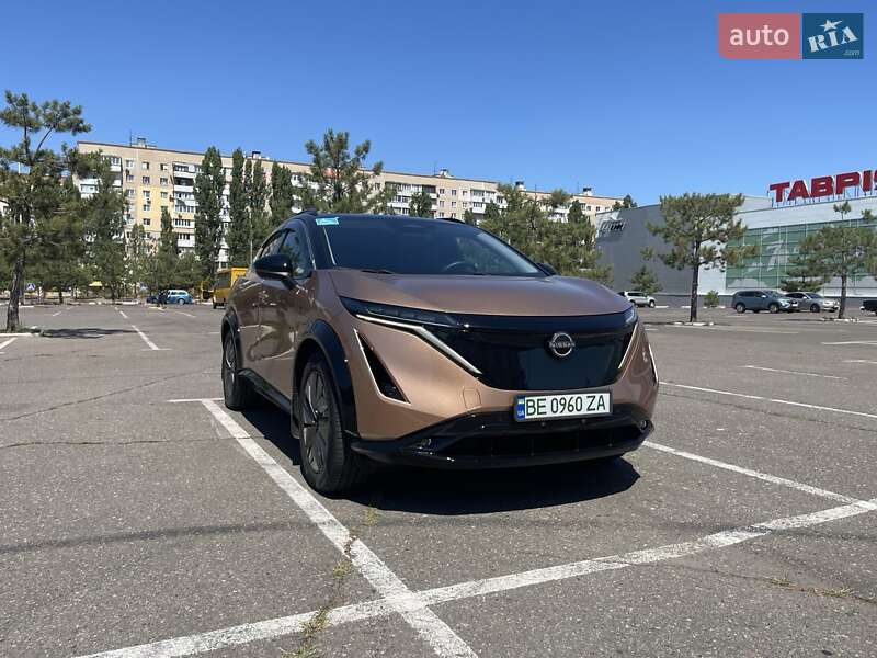 Nissan Ariya (2022)