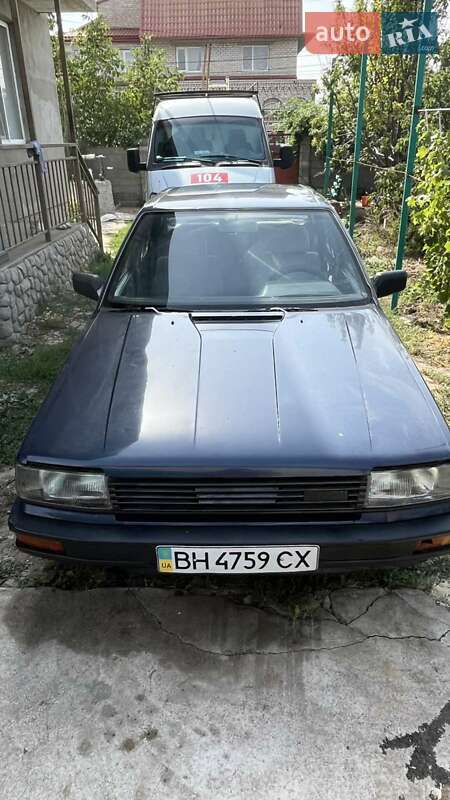 Nissan Bluebird (1986)