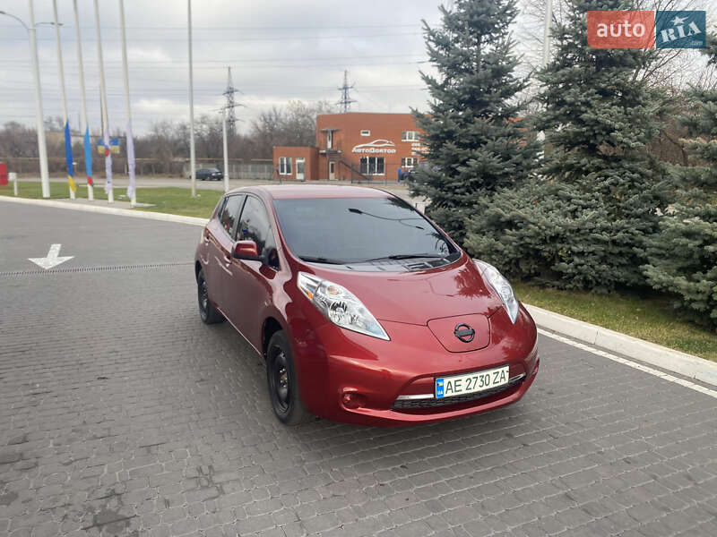 Nissan Leaf (2014)