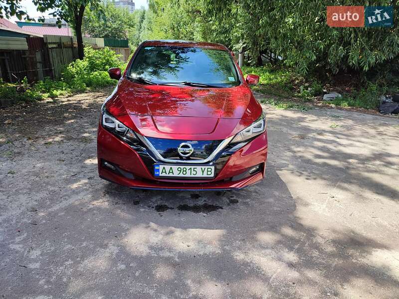 Nissan Leaf (2021)
