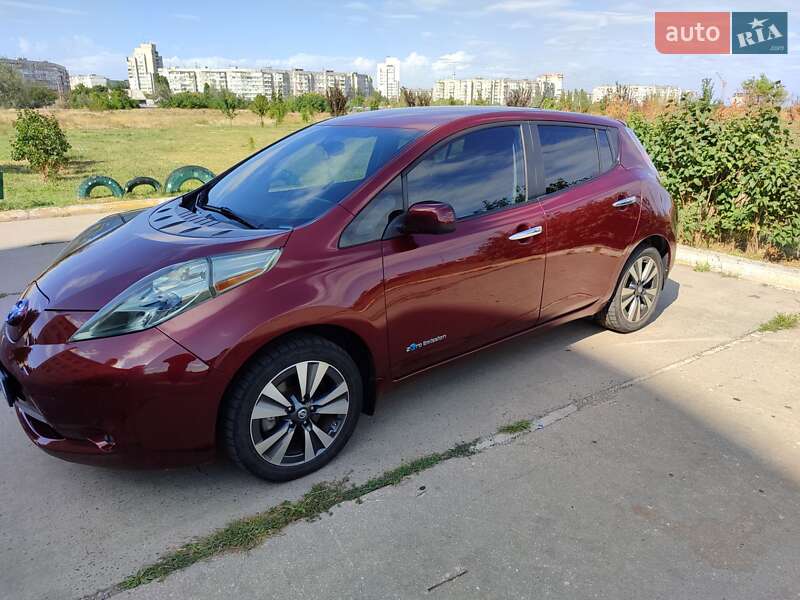 Nissan Leaf (2016)