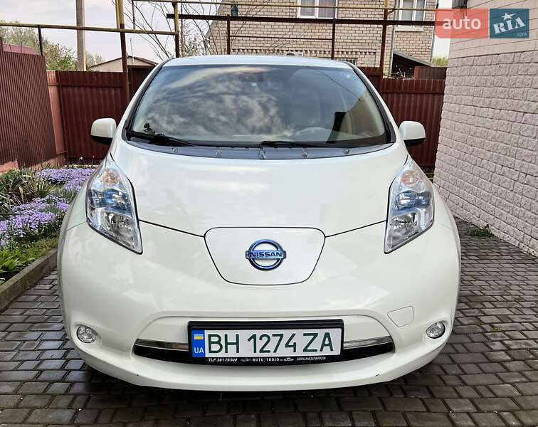 Nissan Leaf (2012)