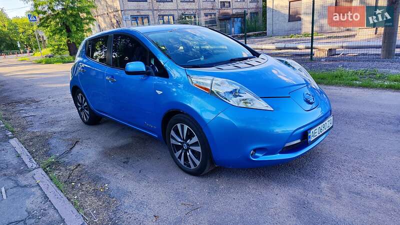 Nissan Leaf (2014)