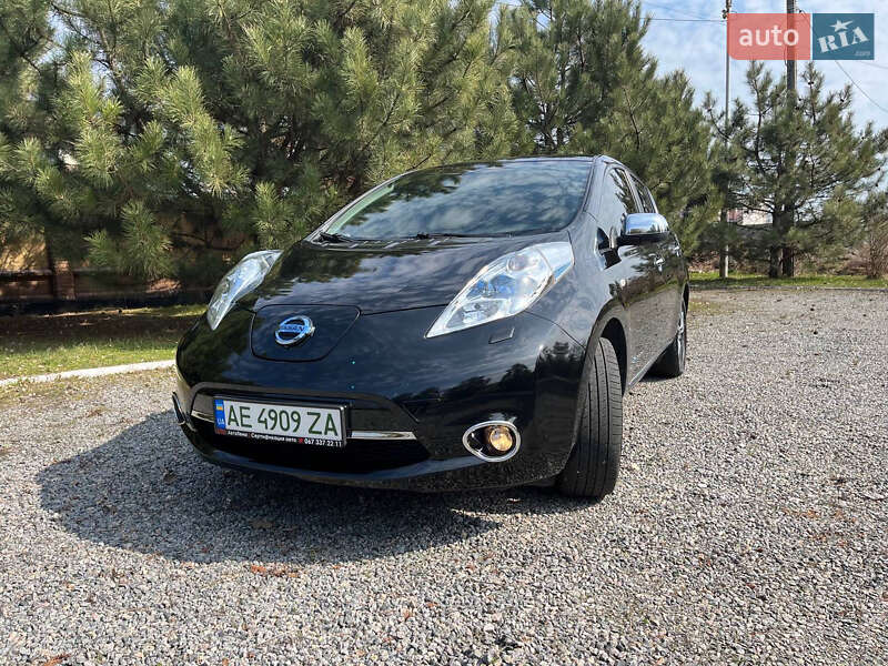 Nissan Leaf (2014)
