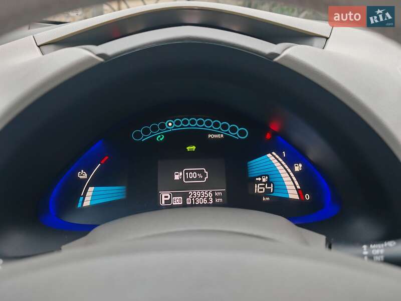 Nissan Leaf (2013)