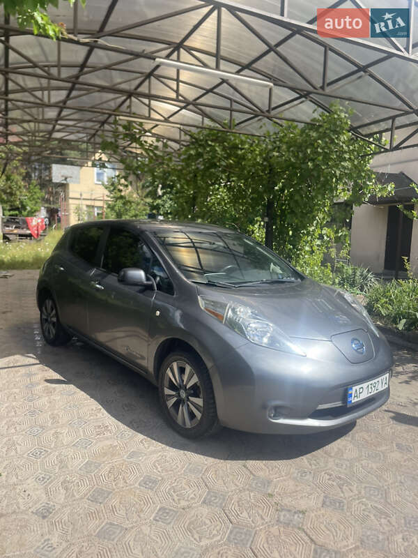 Nissan Leaf (2014)