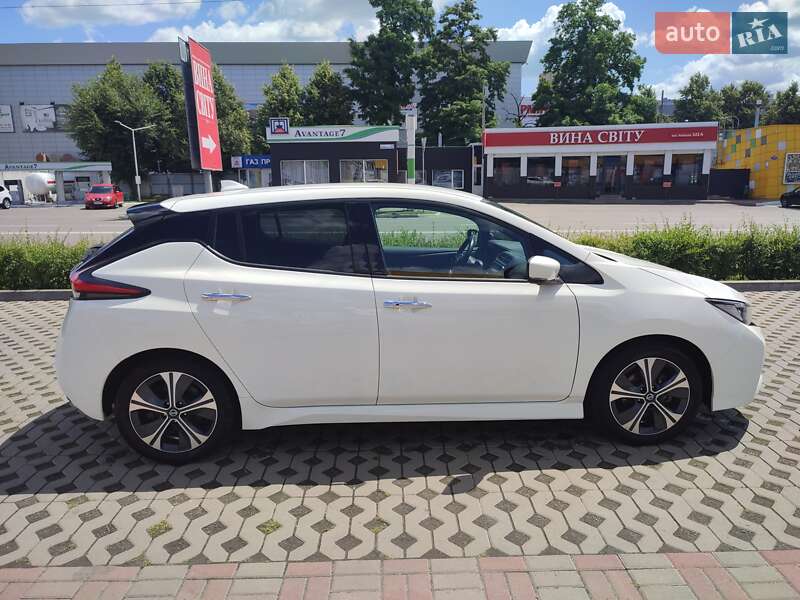 Nissan Leaf (2021)