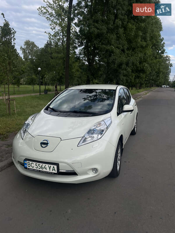 Nissan Leaf (2011)