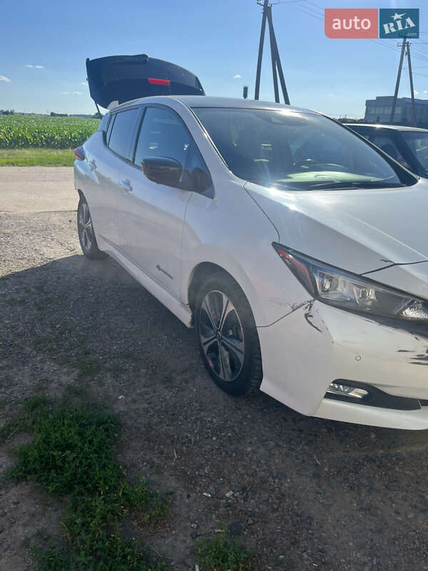 Nissan Leaf (2018)