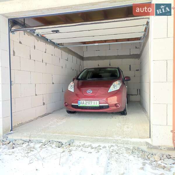 Nissan Leaf (2017)
