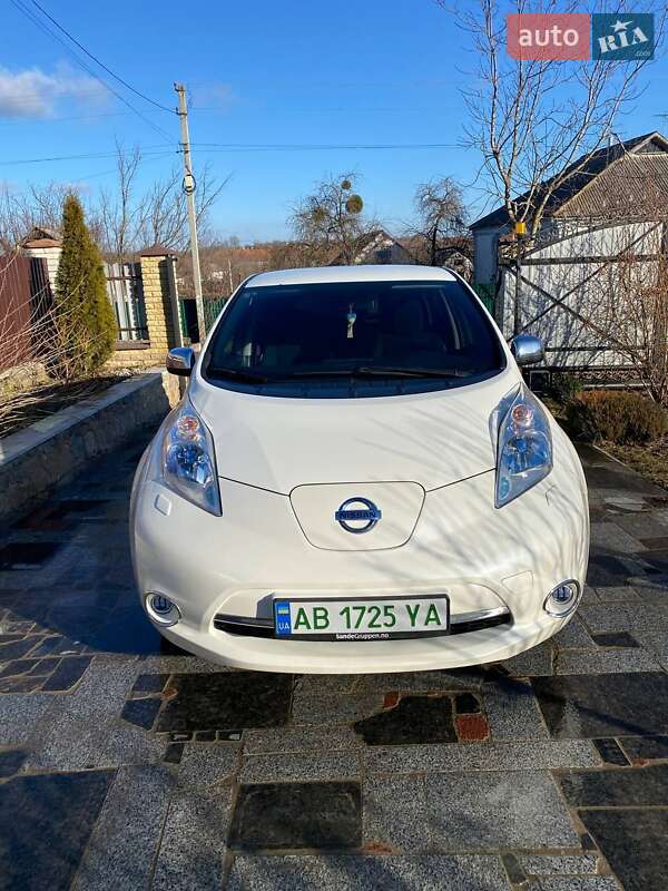 Nissan Leaf (2014)