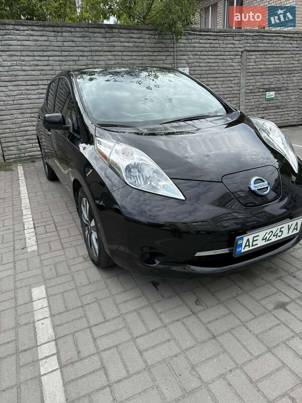 Nissan Leaf (2016)