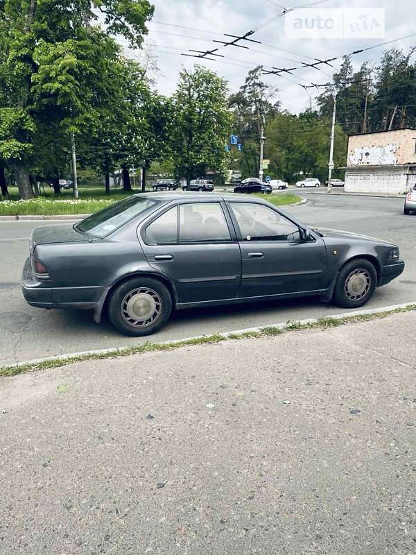 Nissan Maxima (1994)