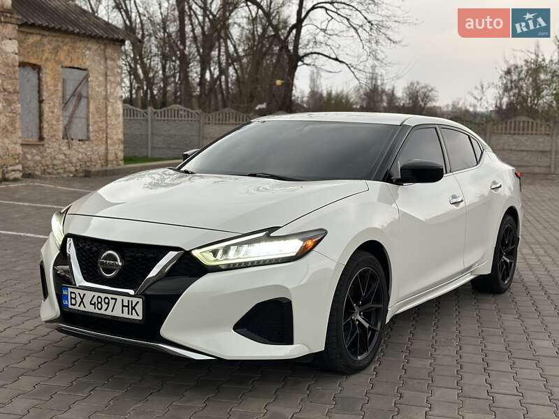 Nissan Maxima (2019)
