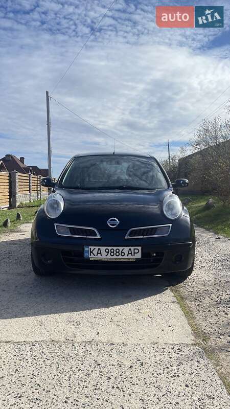 Nissan Micra (2008)